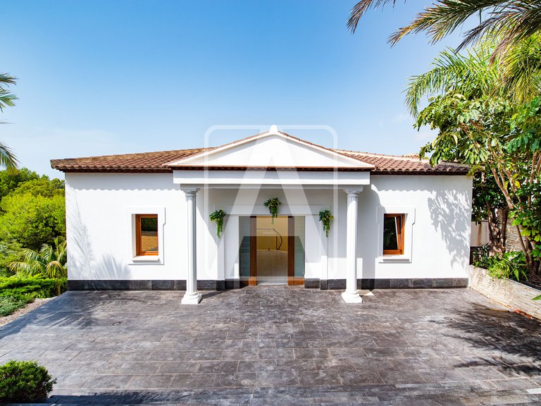 Villa for Sale in Altea, Alicante 8