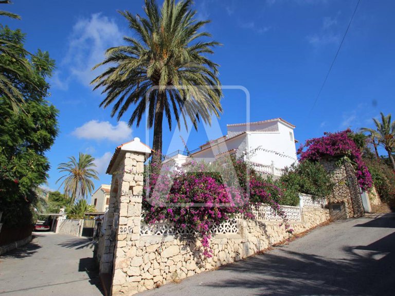 Villa for Sale in Calpe, Alicante 1
