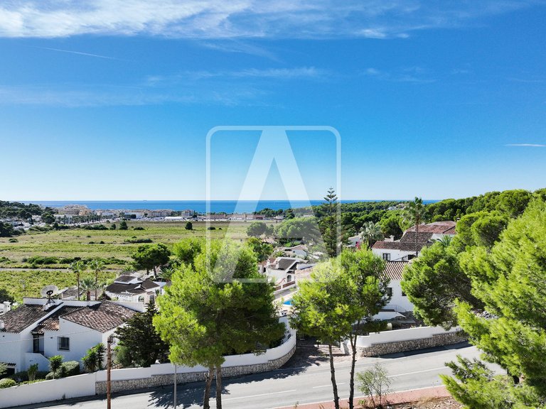 Villa for Sale in Moraira, Alicante 2