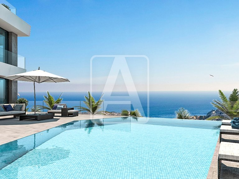 Villa for Sale in Calpe, Alicante 3