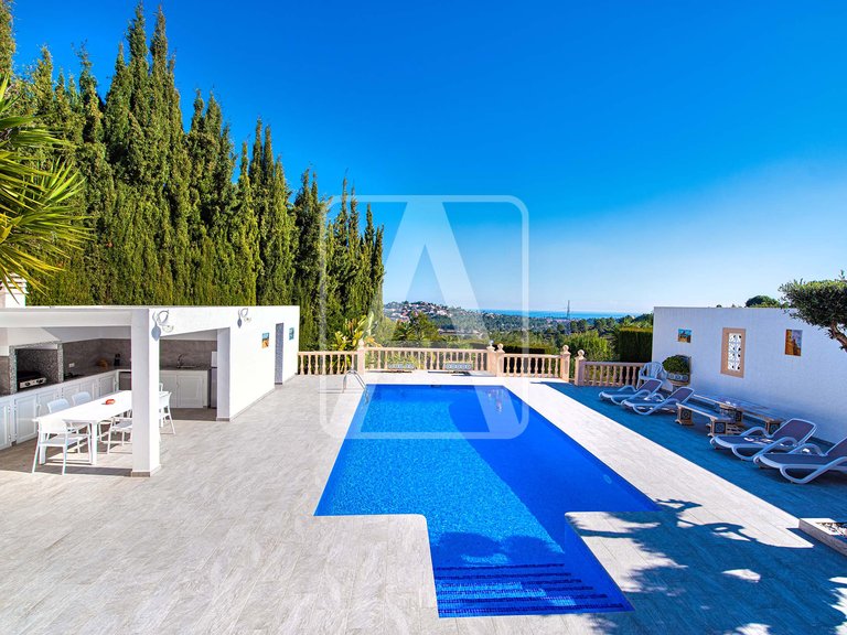 Villa for Sale in Calpe, Alicante 2