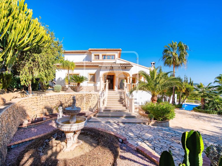 Villa for Sale in Calpe, Alicante 43