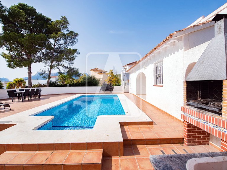 Villa for Sale in Calpe, Alicante 4
