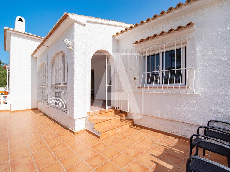 Villa for Sale in Calpe, Alicante 32