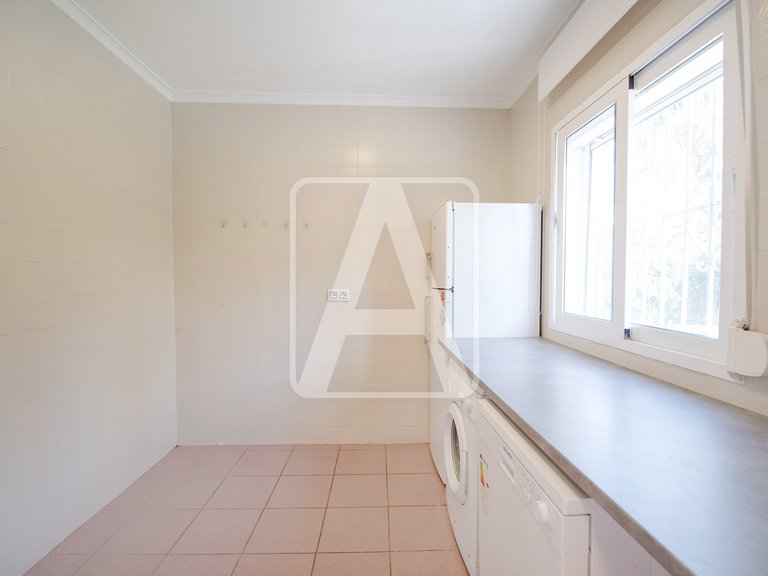 Villa for Sale in Calpe, Alicante 40