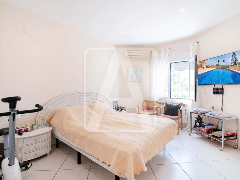 Villa for Sale in Calpe, Alicante 26