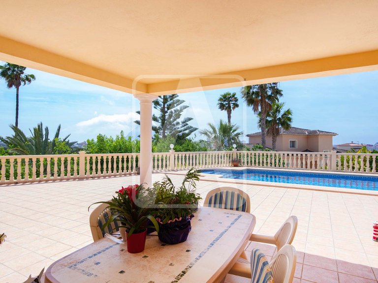 Villa for Sale in Calpe, Alicante 35