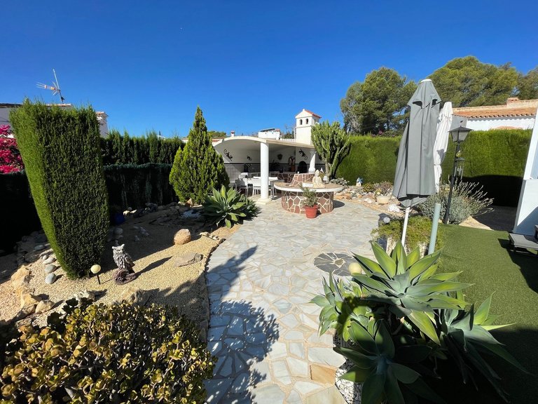 Villa for Sale in Alfaz Del Pi, Alicante 6