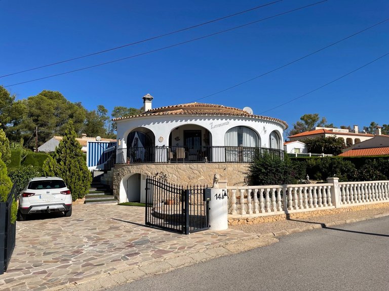 Villa for Sale in Alfaz Del Pi, Alicante 2