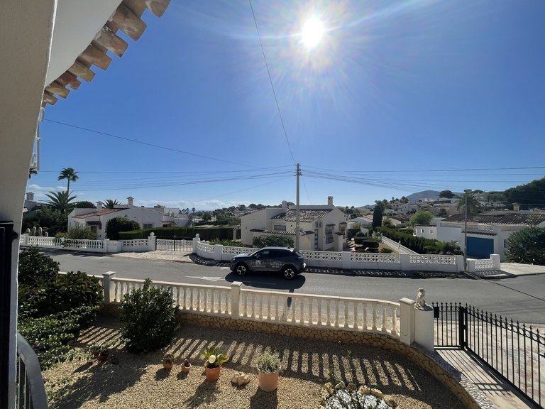 Villa for Sale in Alfaz Del Pi, Alicante 40