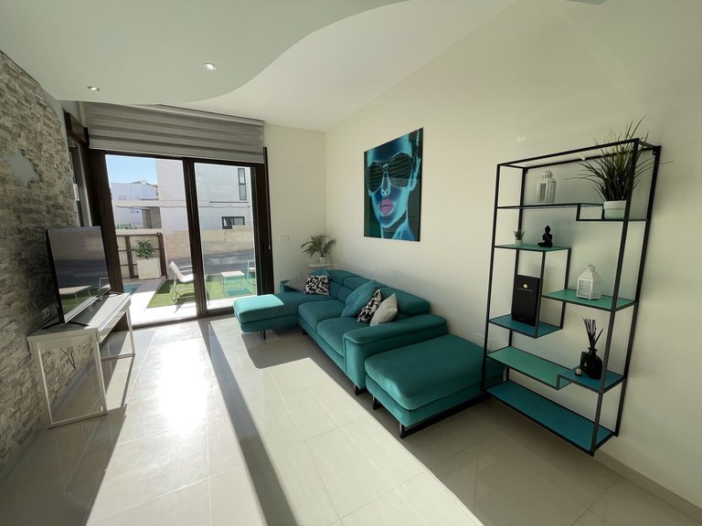 Villa for Sale in VillamartÍn, Alicante 14