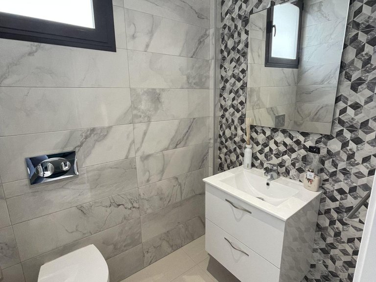 Villa for Sale in VillamartÍn, Alicante 11