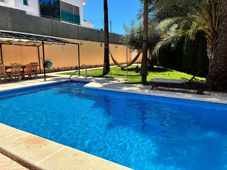 Villa for Sale in Los Balcones - Los Altos, Alicante 12