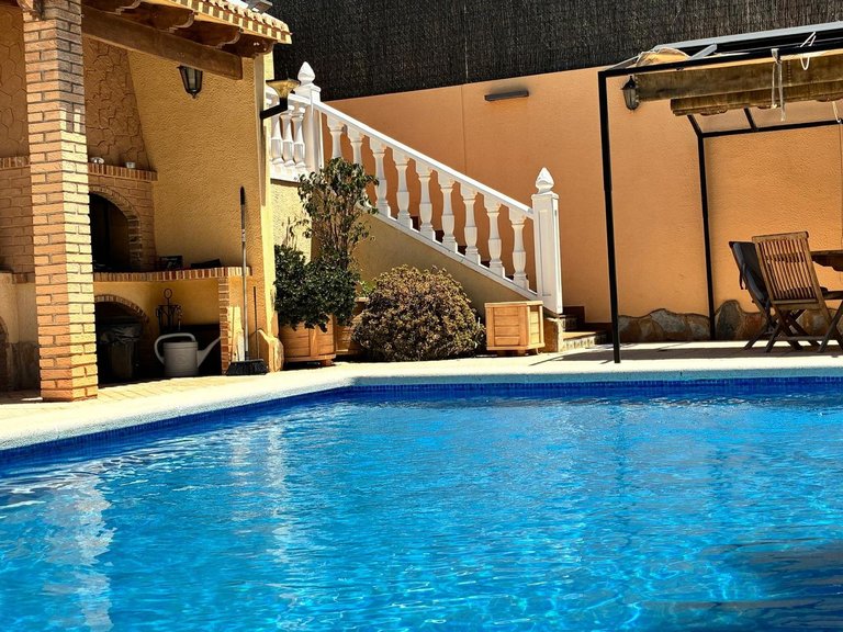 Villa for Sale in Los Balcones - Los Altos, Alicante 29