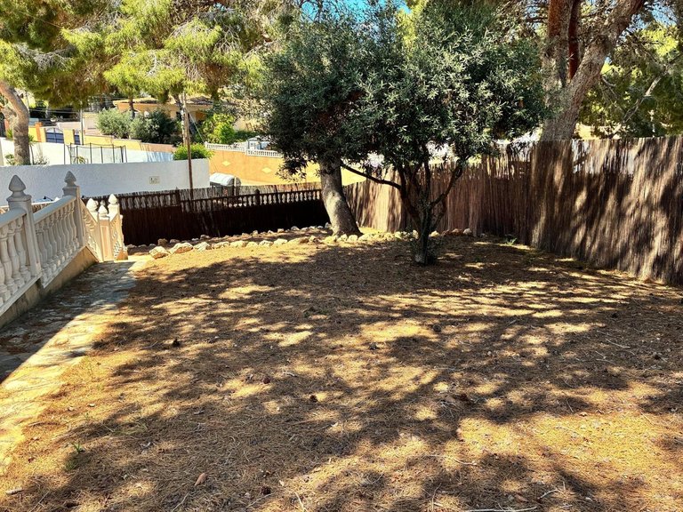 Villa for Sale in Los Balcones - Los Altos, Alicante 30