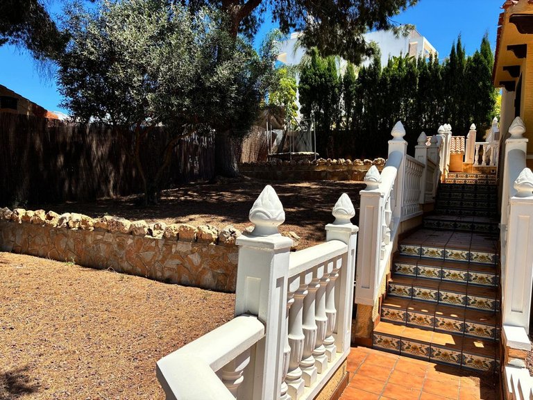 Villa for Sale in Los Balcones - Los Altos, Alicante 36