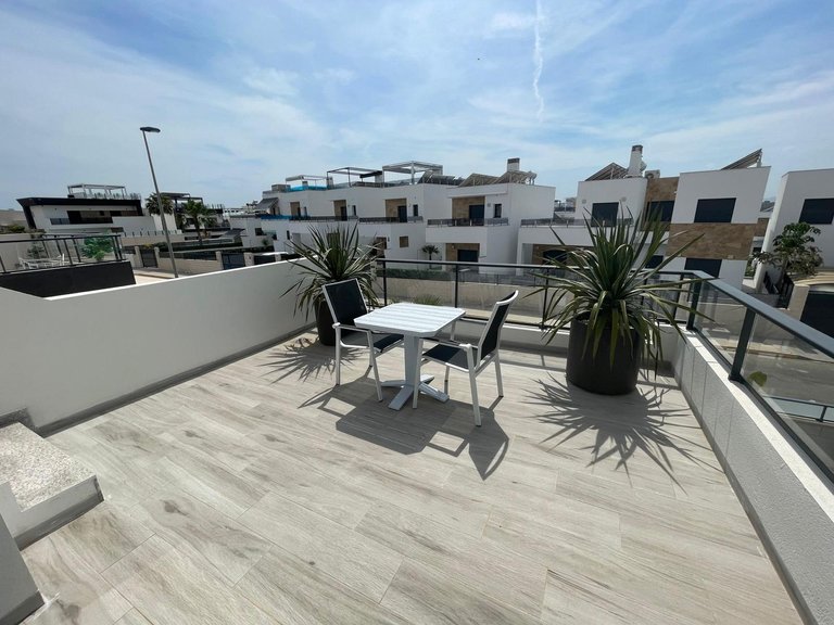 Villa for Sale in Benijofar, Alicante 38