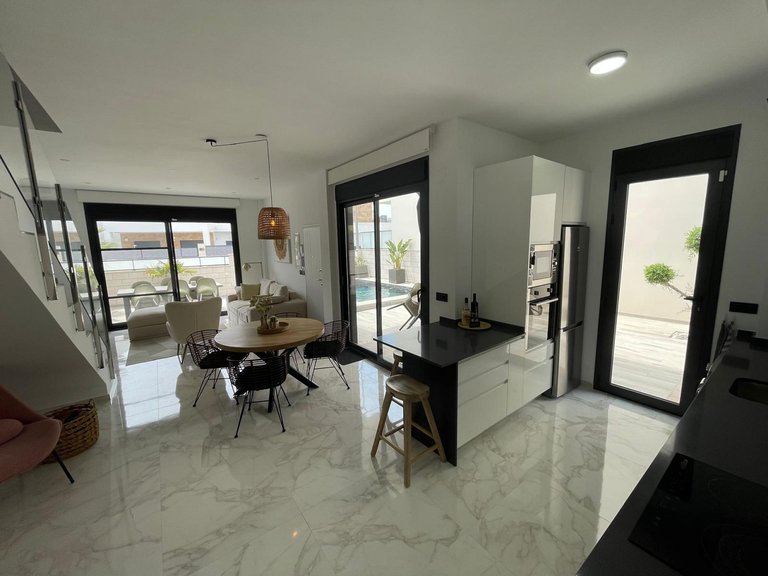 Villa for Sale in Benijofar, Alicante 14