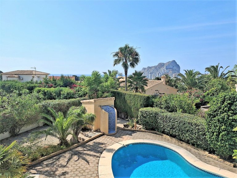 Villa for Sale in Costa Blanca Calpe, Alicante 2