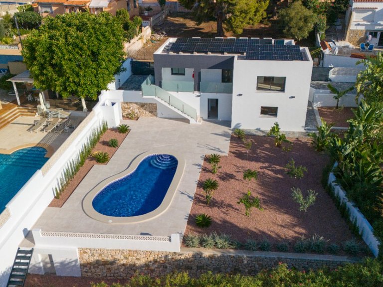 Villa for Sale in Costa Blanca Calpe, Alicante 3