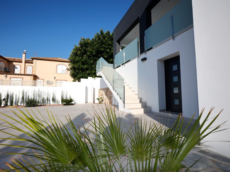 Villa for Sale in Costa Blanca Calpe, Alicante 20