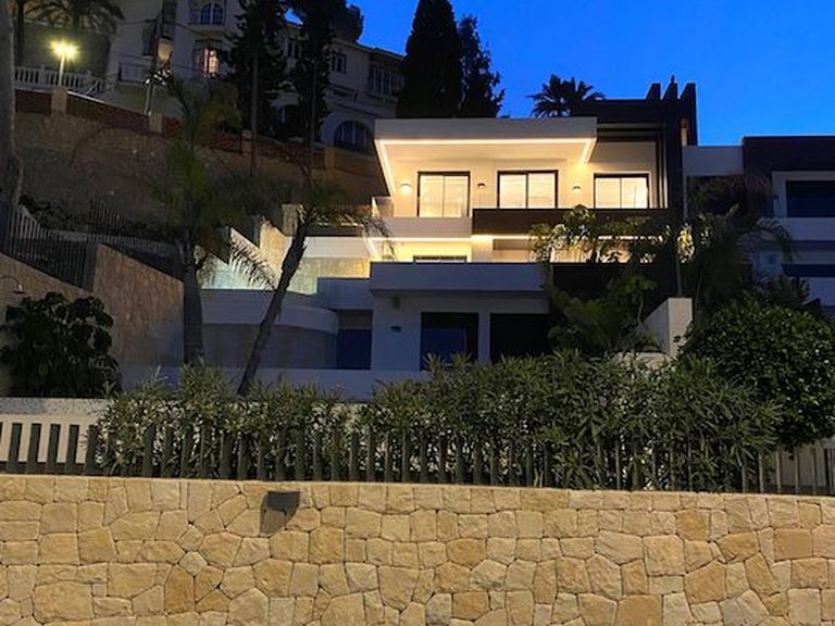 Apartment for Sale in Costa Blanca Benidorm, Alicante 16