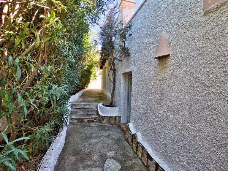 Villa for Sale in Costa Blanca Benissa, Alicante 40