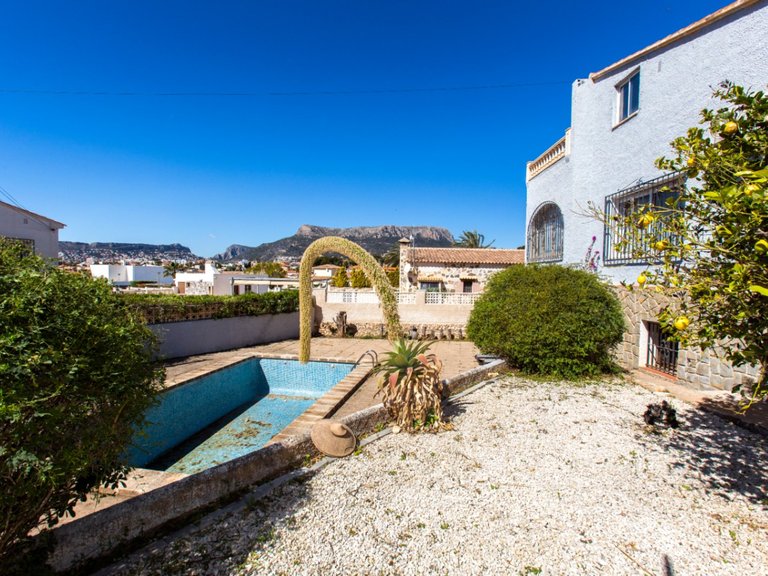 Villa for Sale in Costa Blanca Calpe, Alicante 36