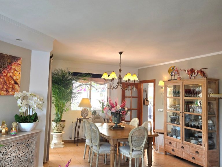 Villa for Sale in Costa Blanca Alfas Del Pi, Alicante 9