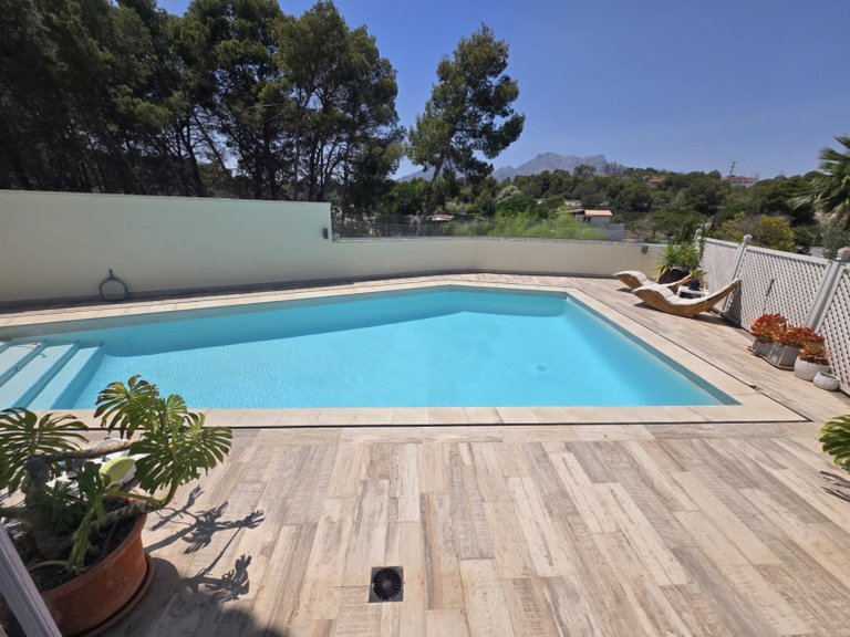 Villa for Sale in Costa Blanca Alfas Del Pi, Alicante 2