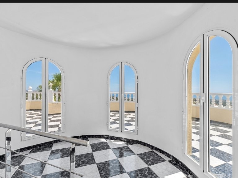 Villa for Sale in Costa Blanca Calpe, Alicante 8