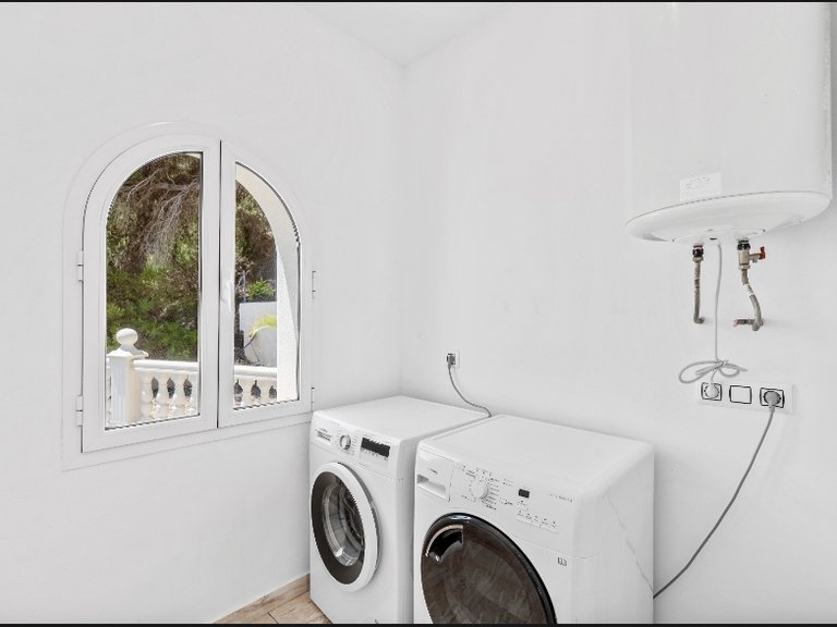Villa for Sale in Costa Blanca Calpe, Alicante 18