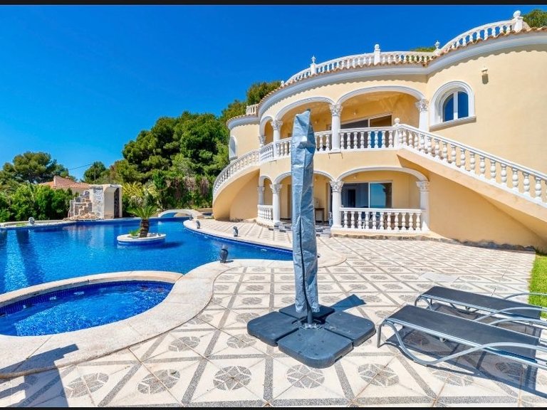 Villa for Sale in Costa Blanca Calpe, Alicante 26