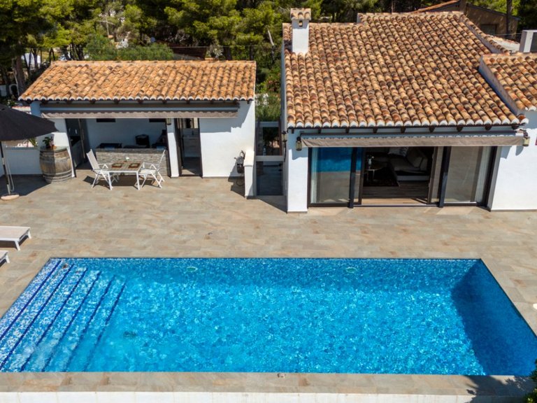 Villa for Sale in Costa Blanca Moraira, Alicante 5