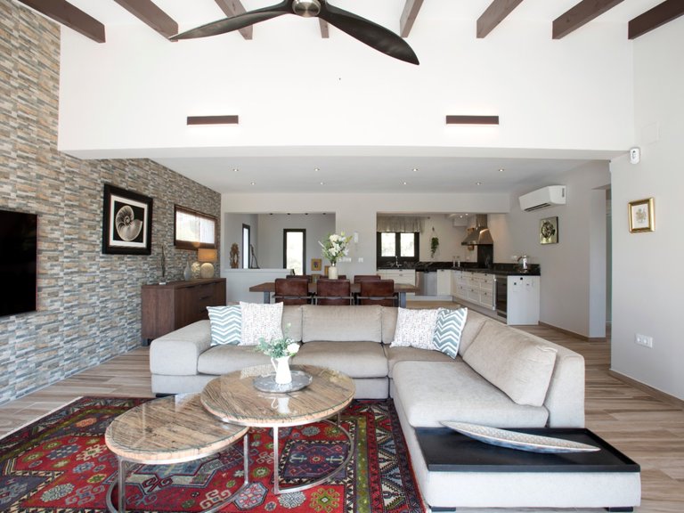 Villa for Sale in Costa Blanca Moraira, Alicante 12