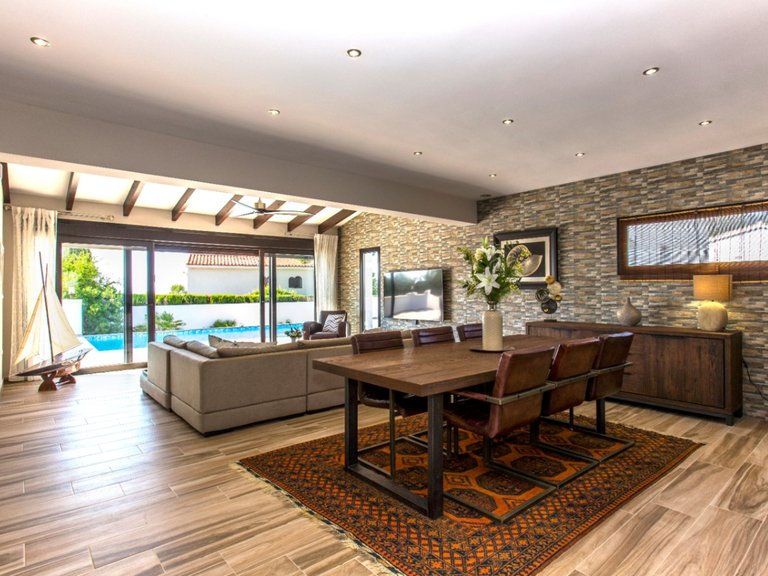 Villa for Sale in Costa Blanca Moraira, Alicante 10