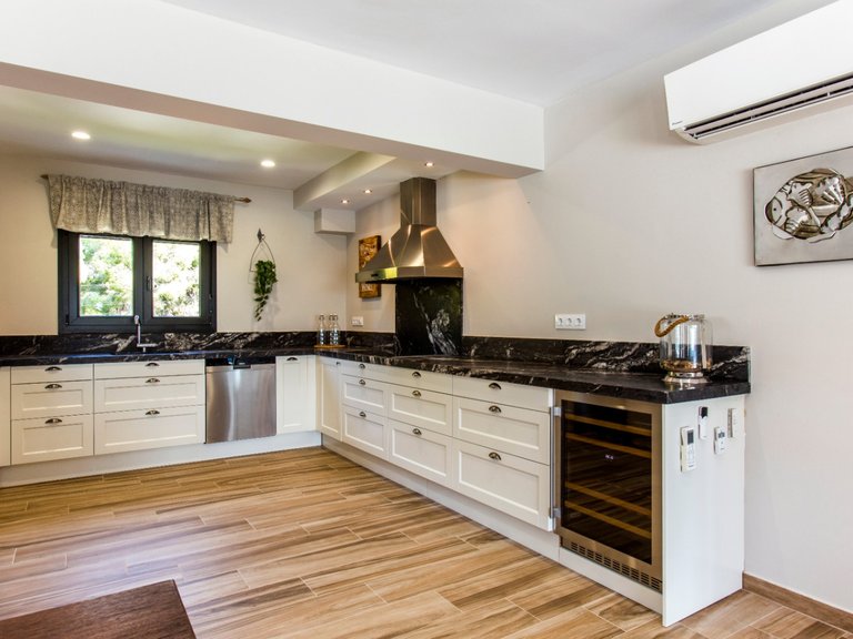 Villa for Sale in Costa Blanca Moraira, Alicante 15