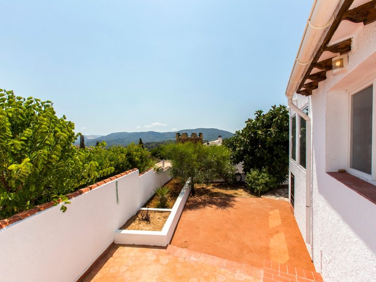 Villa for Sale in Inland Pedreguer, Alicante 39