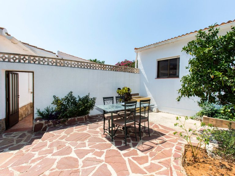 Villa for Sale in Inland Pedreguer, Alicante 33