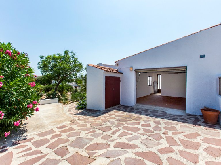 Villa for Sale in Inland Pedreguer, Alicante 42