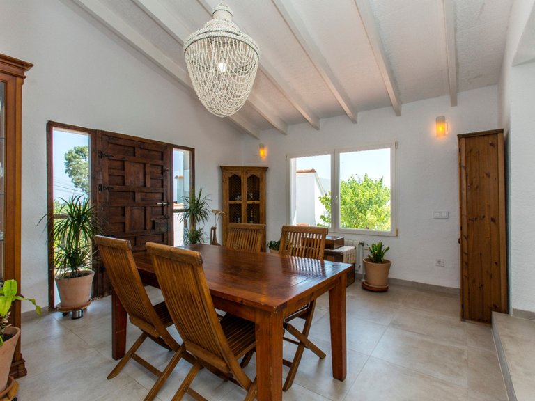 Villa for Sale in Inland Pedreguer, Alicante 13