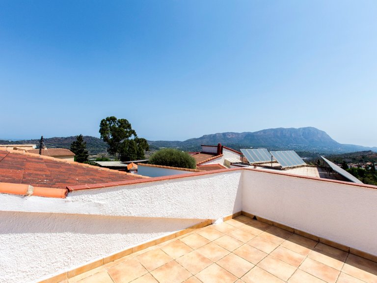 Villa for Sale in Inland Pedreguer, Alicante 45