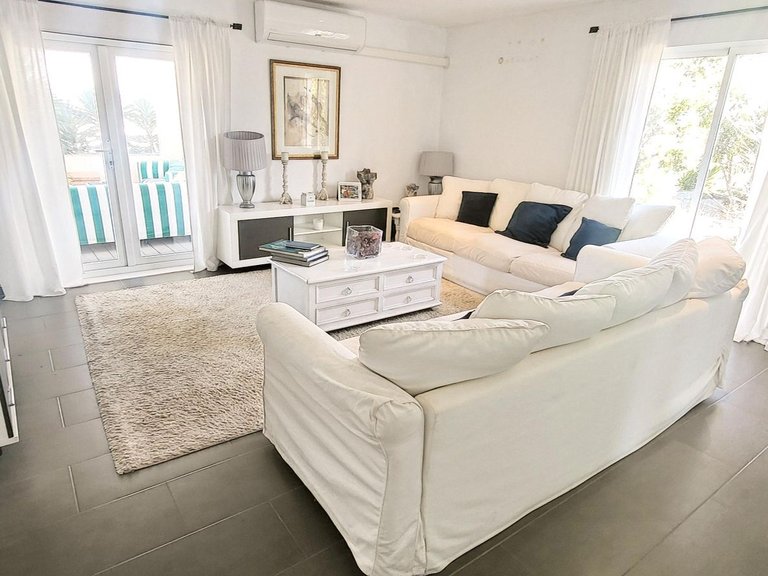 Villa for Sale in Aspe, Alicante 4