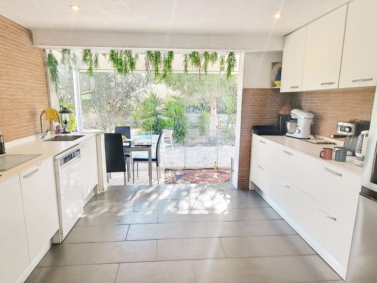 Villa for Sale in Aspe, Alicante 13