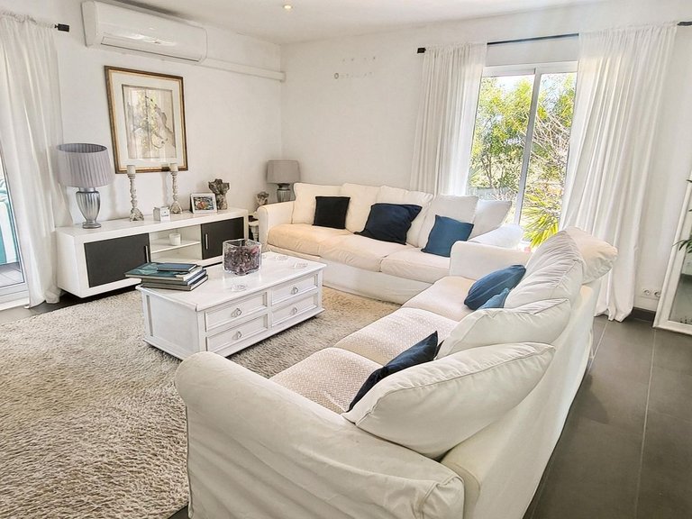 Villa for Sale in Aspe, Alicante 2