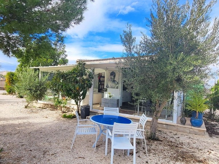 Villa for Sale in Aspe, Alicante 1