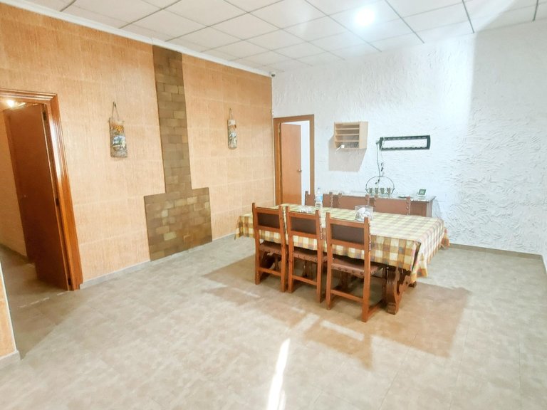 Villa for Sale in Aspe, Alicante 17