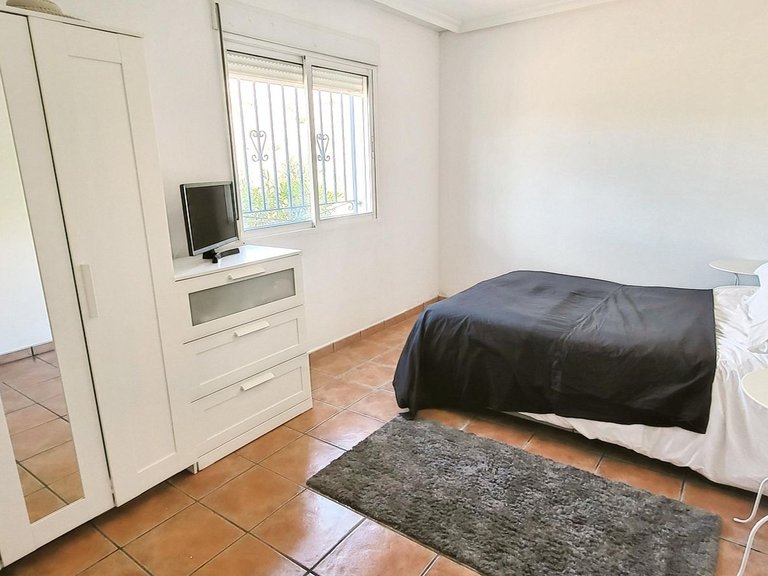 Villa for Sale in La Romana, Alicante 37