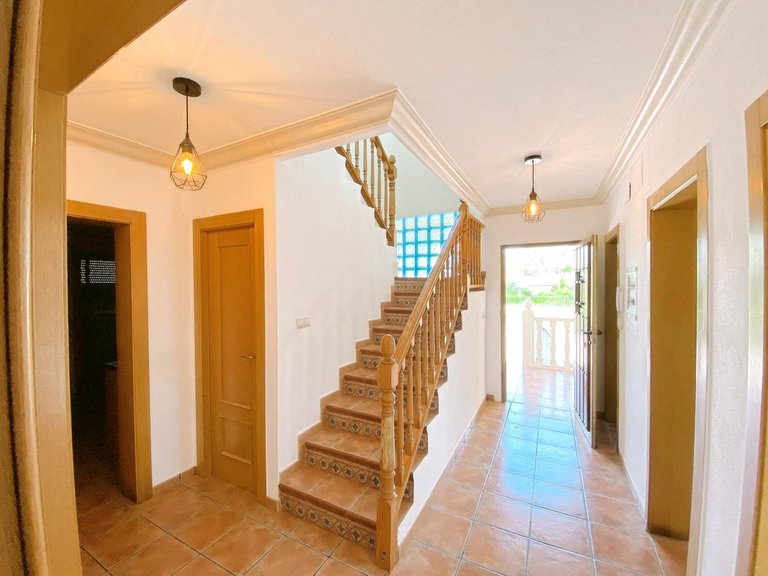 Villa for Sale in La Romana, Alicante 42