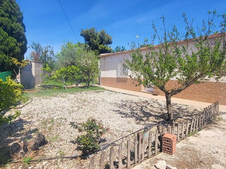 Villa for Sale in La Romana, Alicante 27